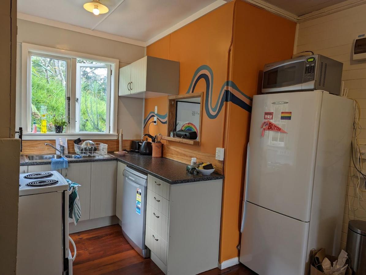 Cox Bay Cottage Raglan Buitenkant foto
